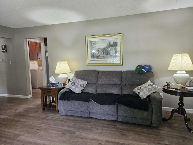 Listing Image 42
