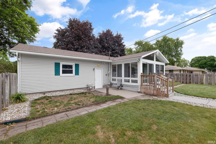 Listing Image 14