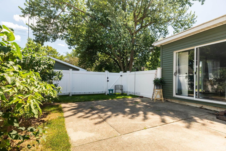 Listing Image 32