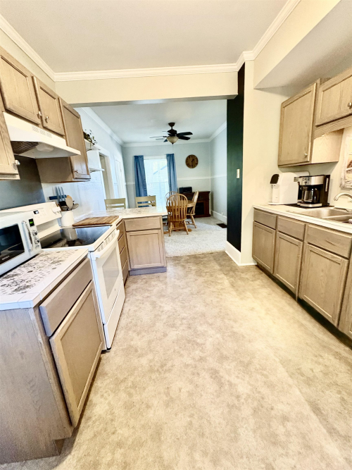 Listing Image 14