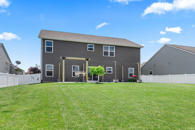Listing Image 43