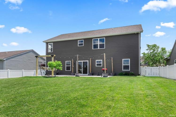 Listing Image 44
