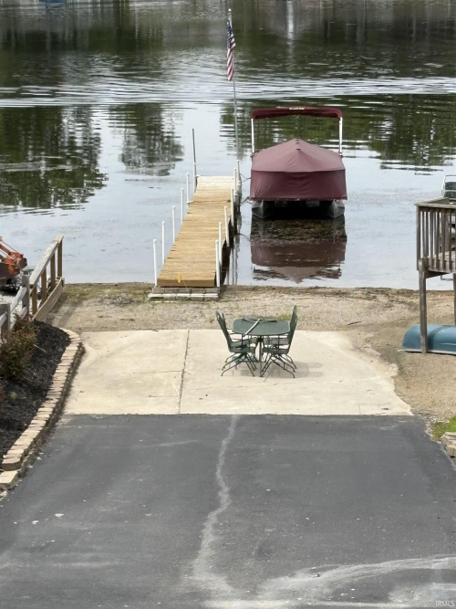 Listing Image 18