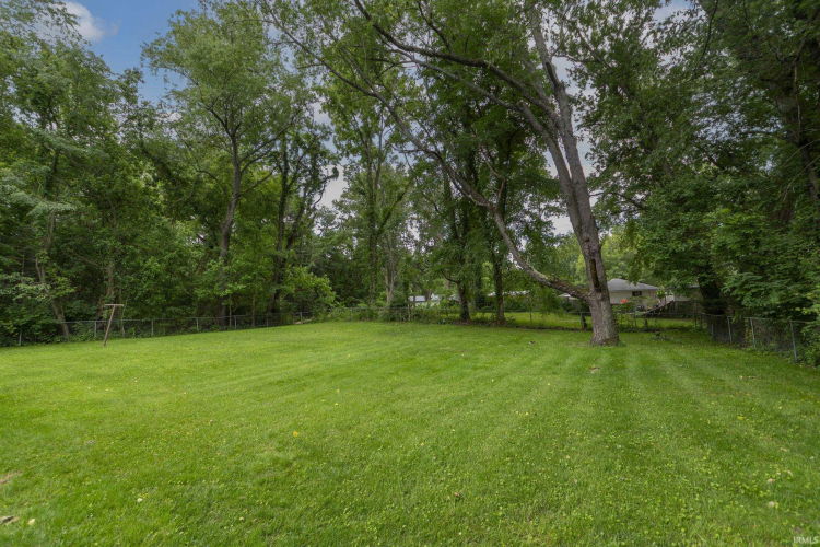 Listing Image 38