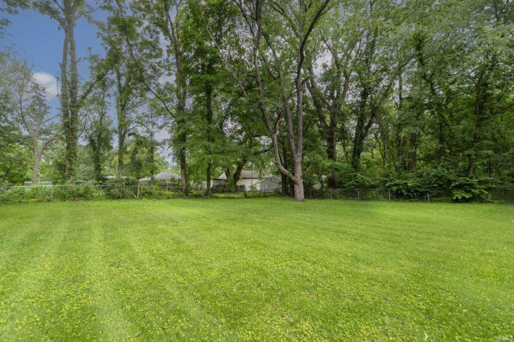 Listing Image 42