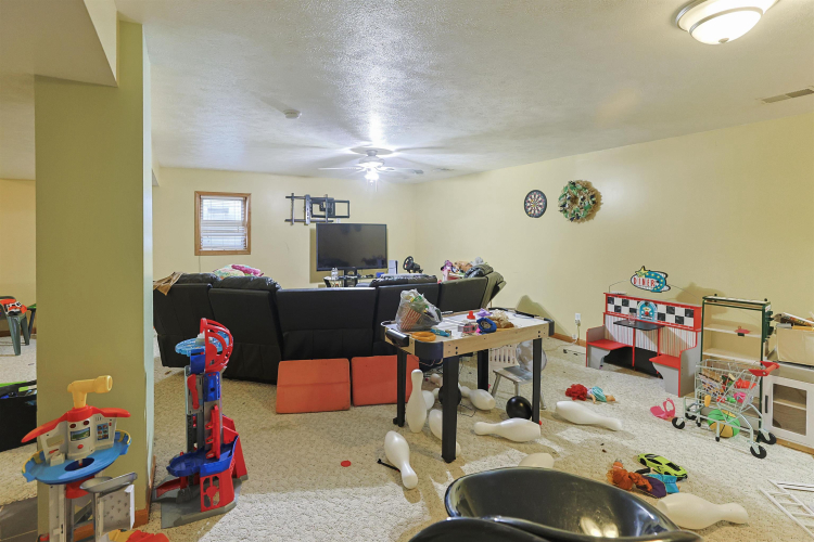 Listing Image 30
