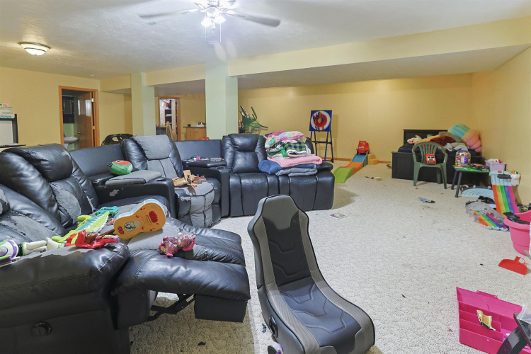 Listing Image 33