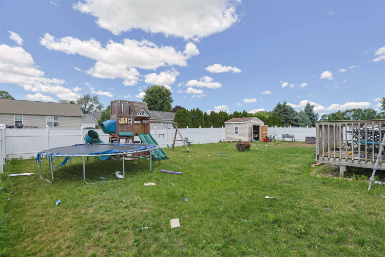 Listing Image 41