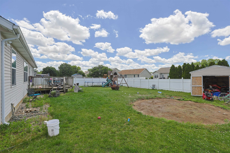 Listing Image 45