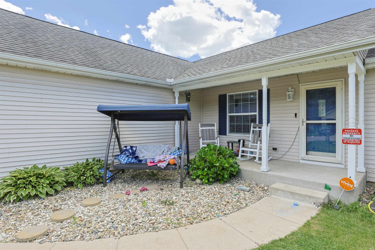 Listing Image 46