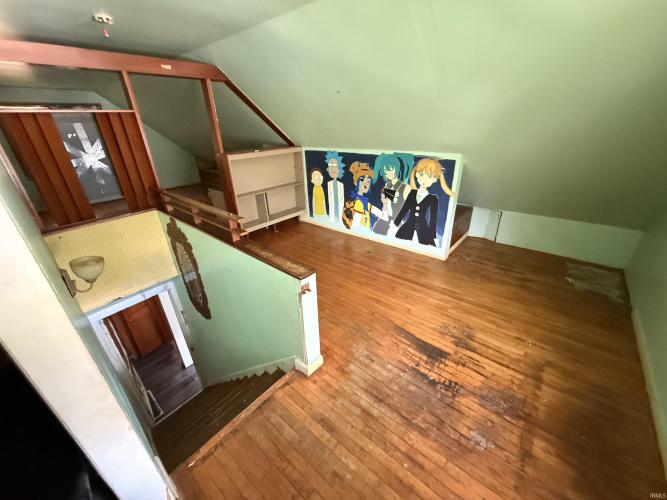 Listing Image 20