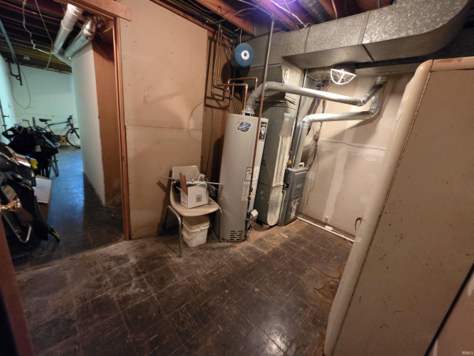 Listing Image 16
