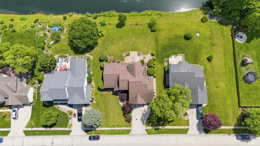 Listing Image 43