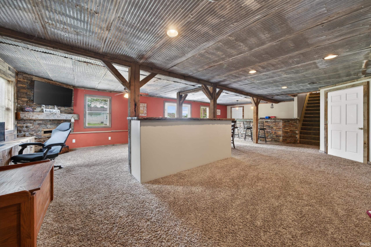 Listing Image 23