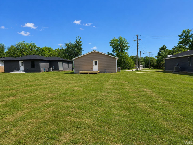Listing Image 17