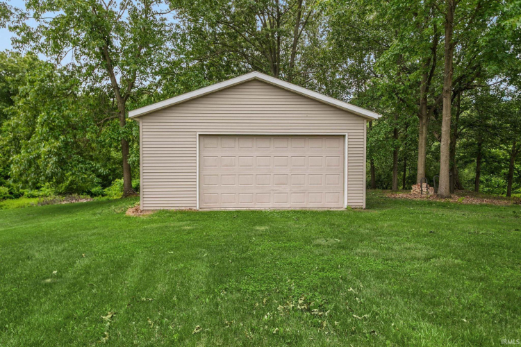 Listing Image 37