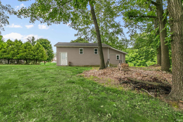 Listing Image 40