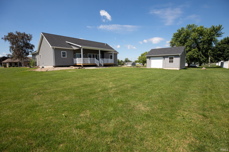 Listing Image 40