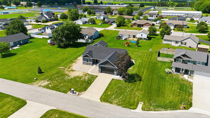 Listing Image 46