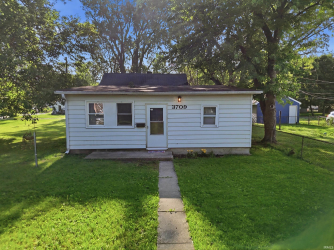 Listing Image 3