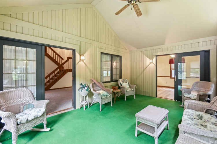 Listing Image 17