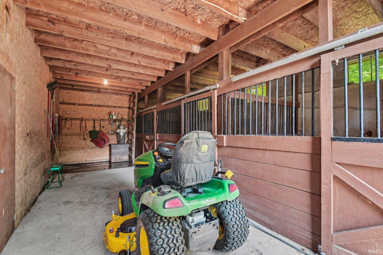 Listing Image 24