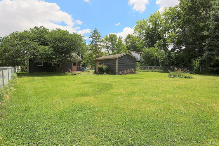 Listing Image 20