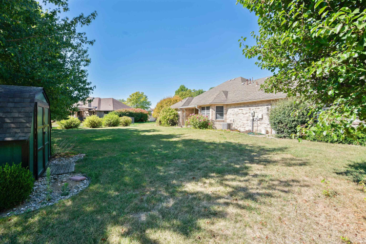 Listing Image 19