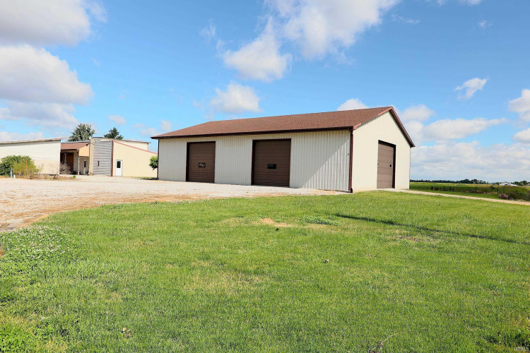 Listing Image 14