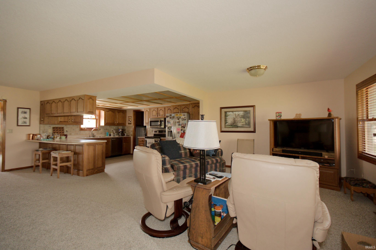 Listing Image 24