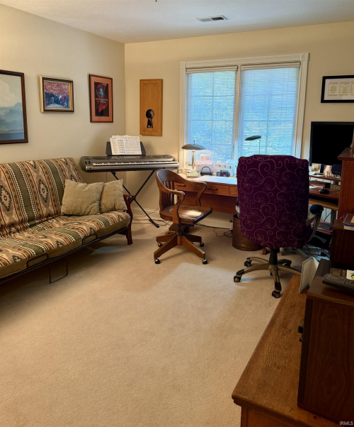 Listing Image 36