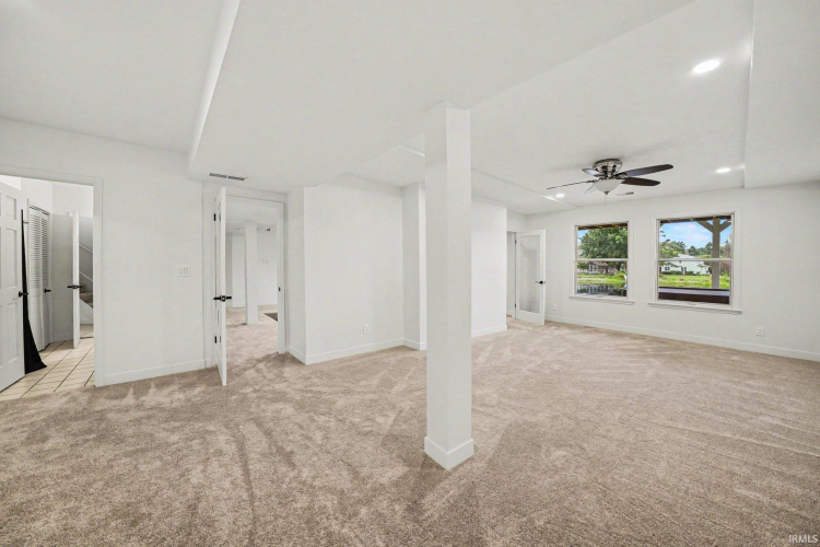 Listing Image 27