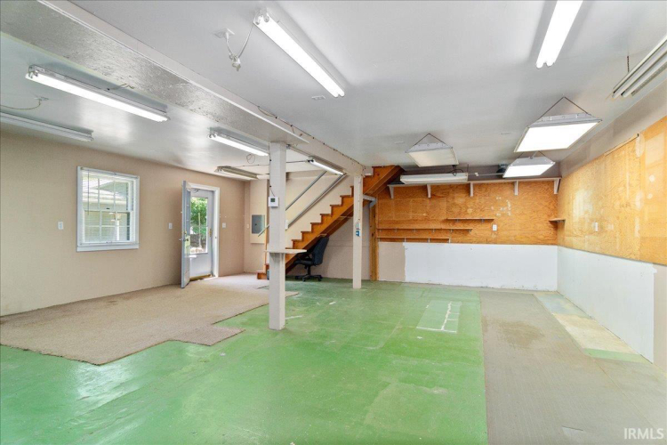 Listing Image 20