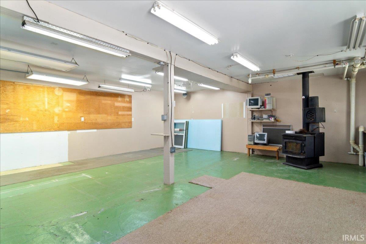 Listing Image 21