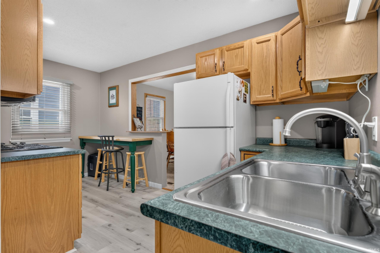 Listing Image 18