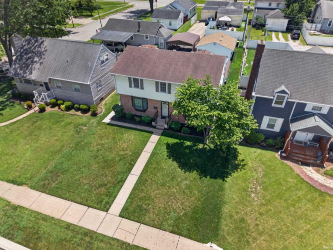 Listing Image 5