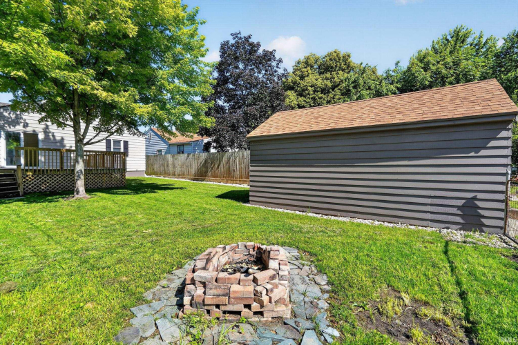 Listing Image 23