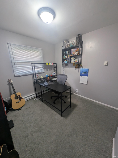 Listing Image 17