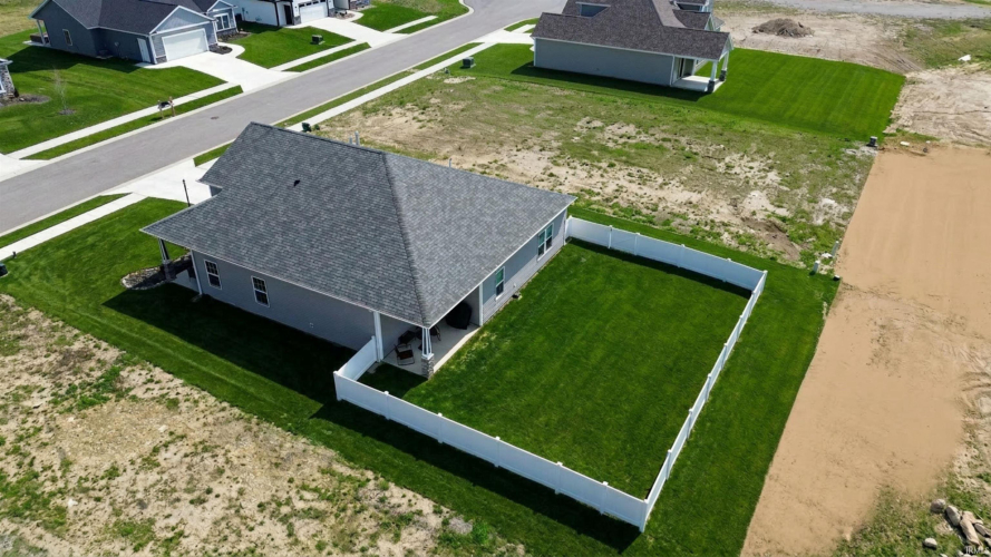 Listing Image 27