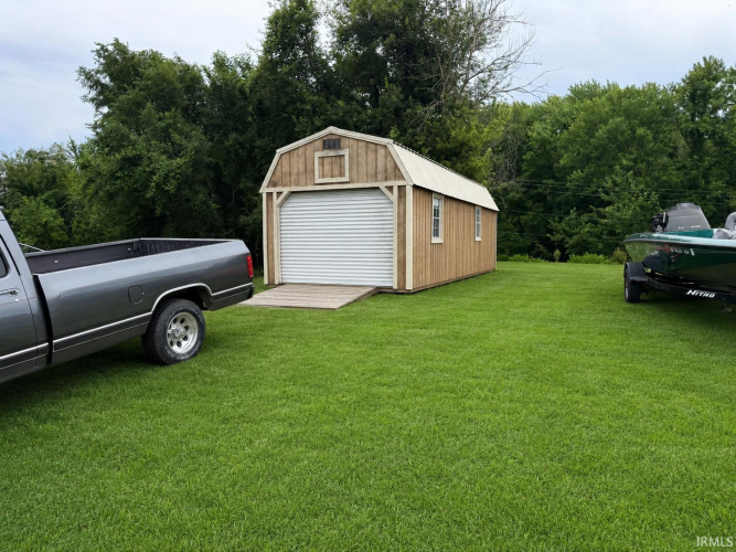Listing Image 3