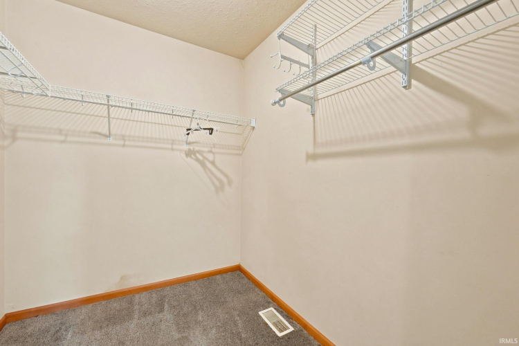 Listing Image 30