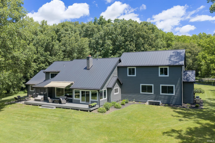 Listing Image 11