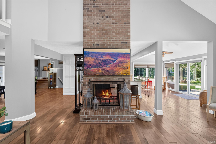 Listing Image 20