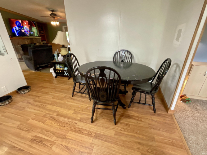 Listing Image 32