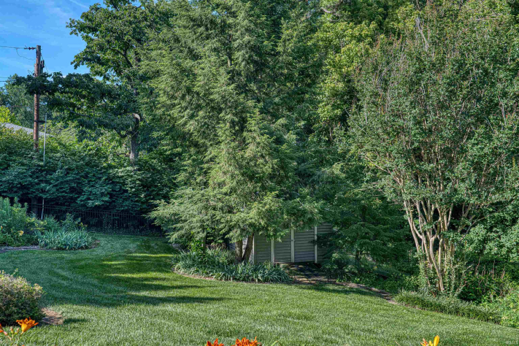 Listing Image 42