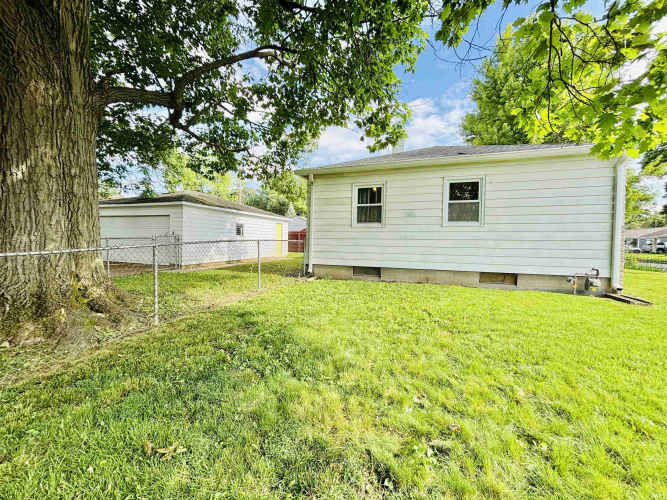 Listing Image 28