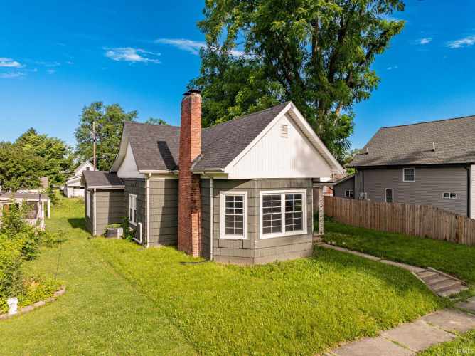 Listing Image 2