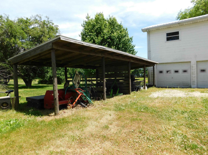 Listing Image 14