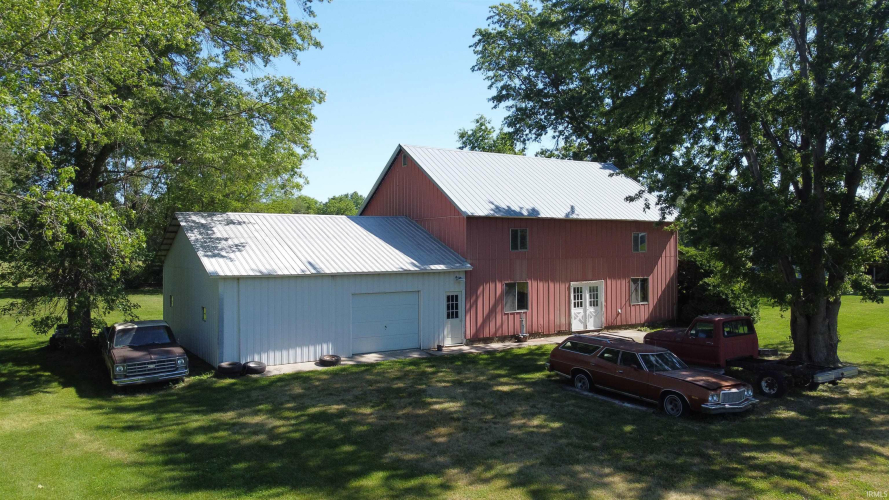 Listing Image 10