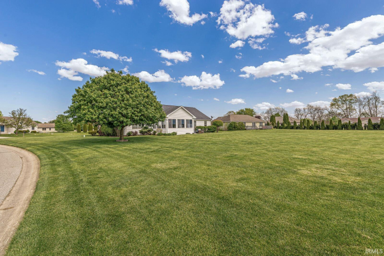 Listing Image 42